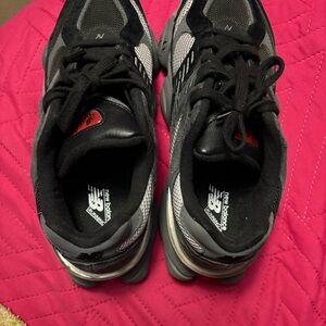 New Balance 9060 black dark grey and silver Running Shoes